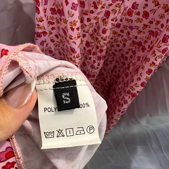 Dress - Picture 4 of 4